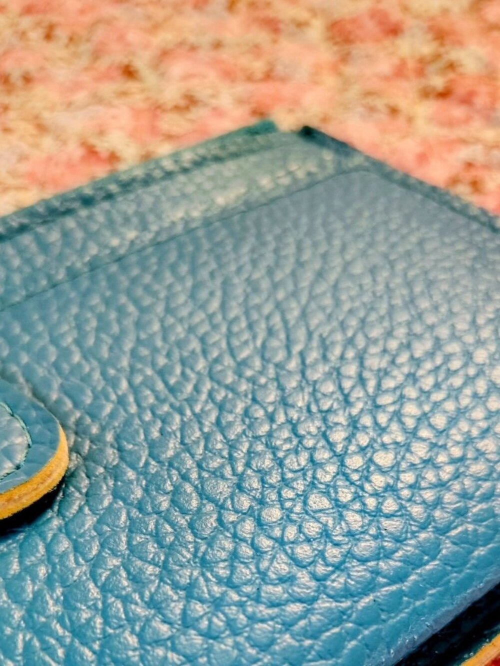 NWOT Turquoise Yellow Faux Pebbled Leather Wallet - Picture 10 of 12